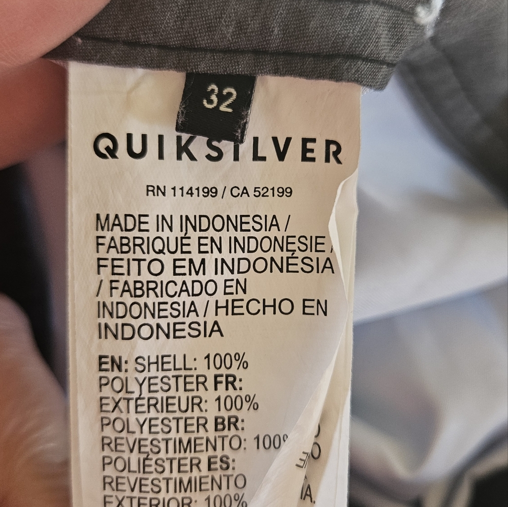 Quiksilver Men's Multicolor Swim Shorts Size 32. - Picture 5 of 7